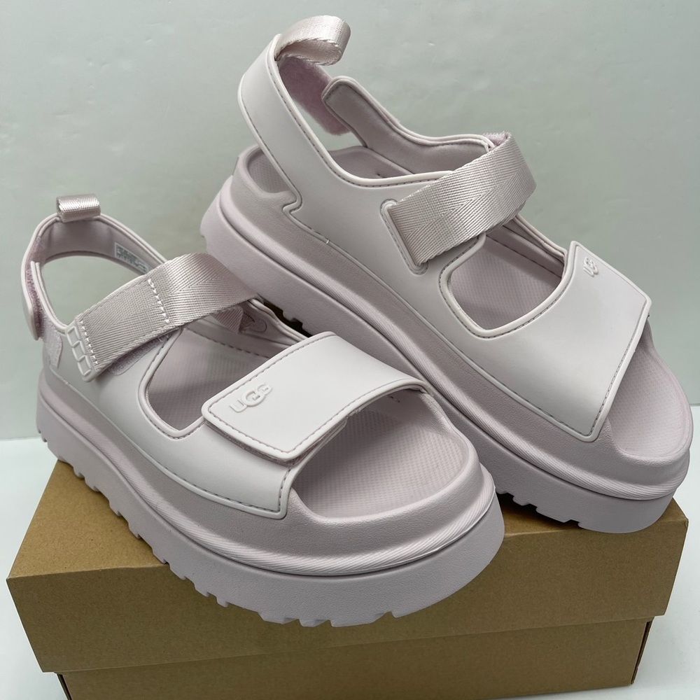 UGG Platform Sandals 
W / 1152685
W GOLDENGLOW
BYF Bay Fog
New - Picture 7 of 16